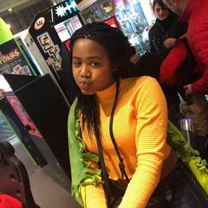 Meet your Posher, Ava